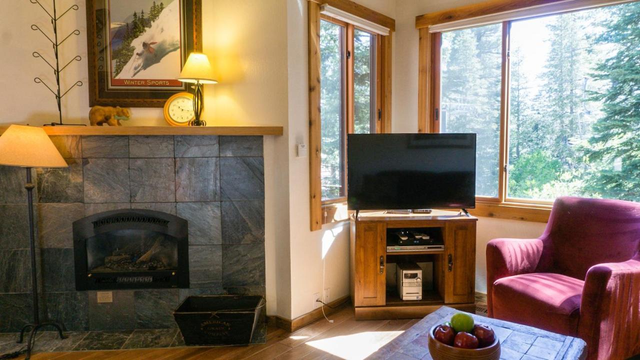 Ski Trails 4042 Hotel Truckee Ngoại thất bức ảnh